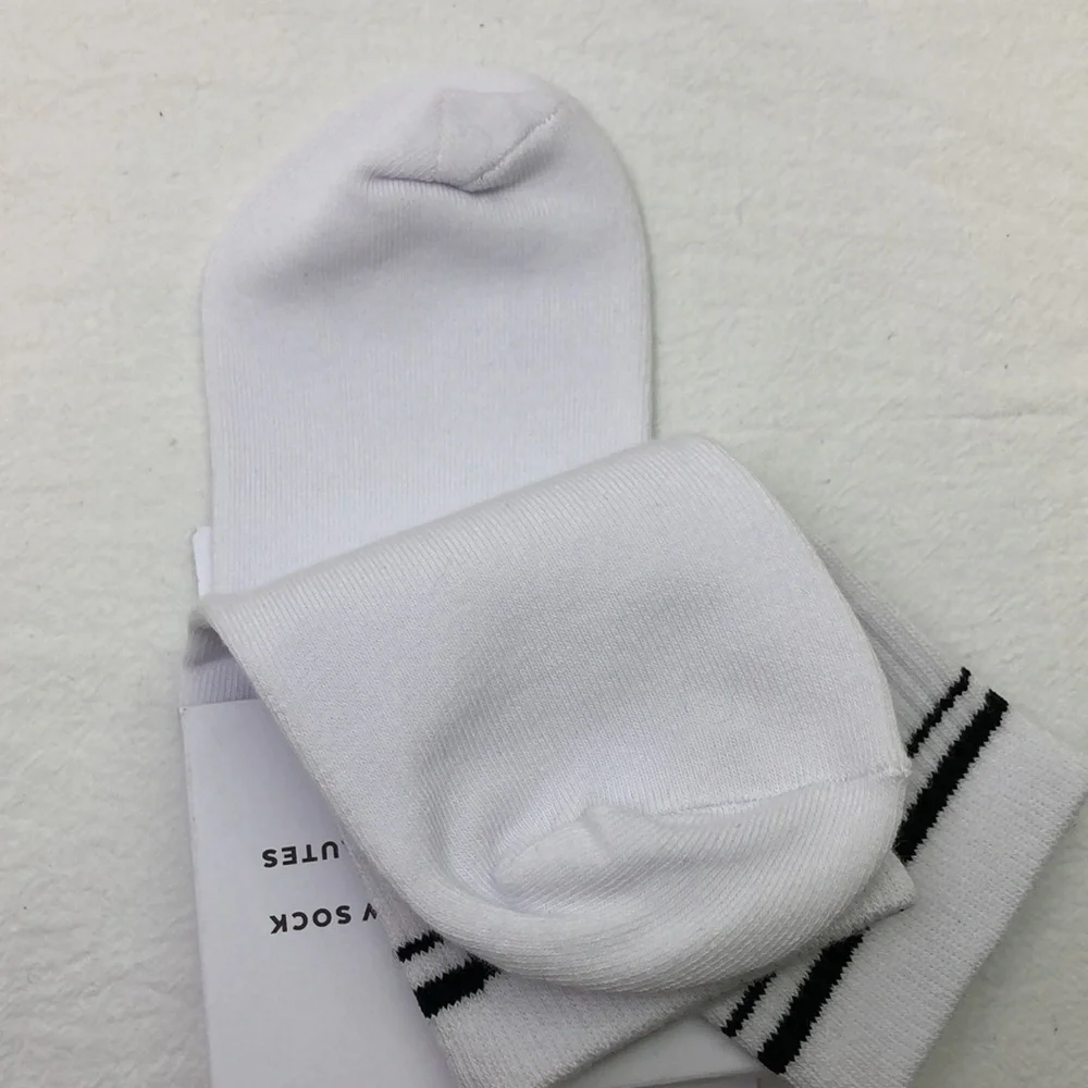 🎆HOT🎆 ALO Yoga Socks 2 Pairs - Picture 6 of 6